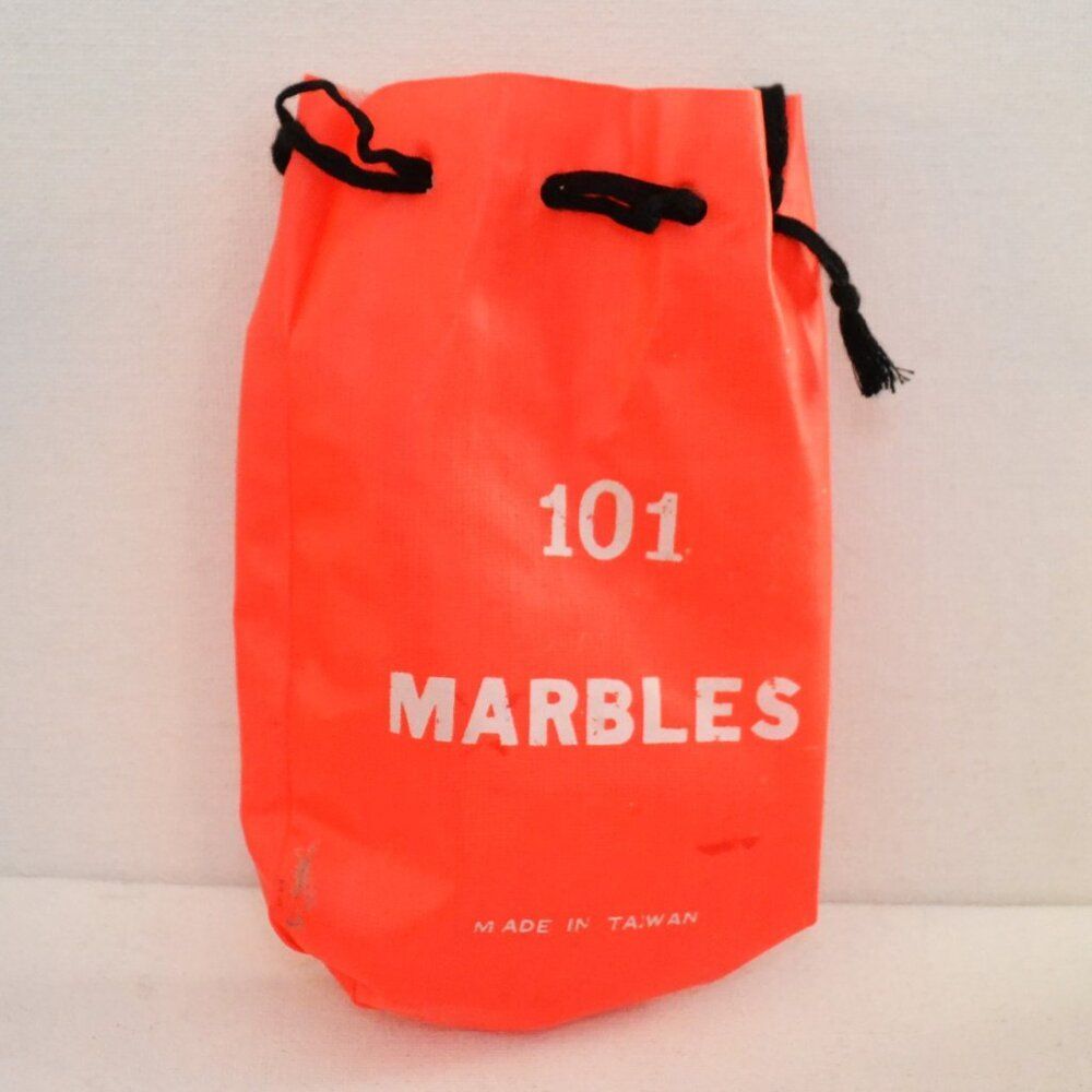 Vintage Marbles In A Vintage Jar With Original Bag Taiwan - Picture 4 of 6